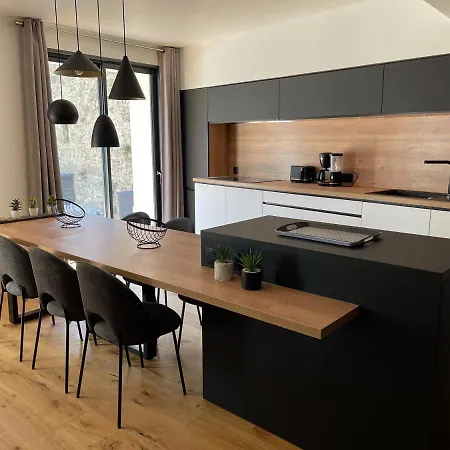 Appartement L'imprévue, Standing Et Jardin Au Pied De Notre-dame