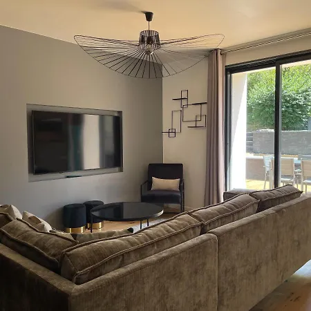 L'imprévue, Standing Et Jardin Au Pied De Notre-dame Appartement *