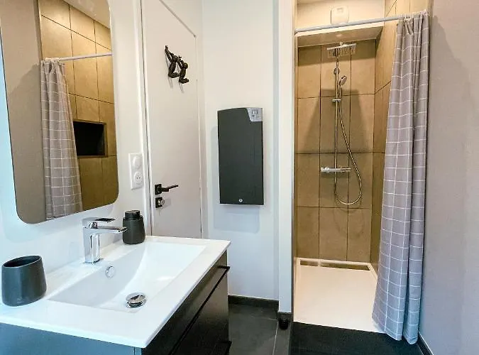L'imprévue, Standing Et Jardin Au Pied De Notre-dame Appartement
